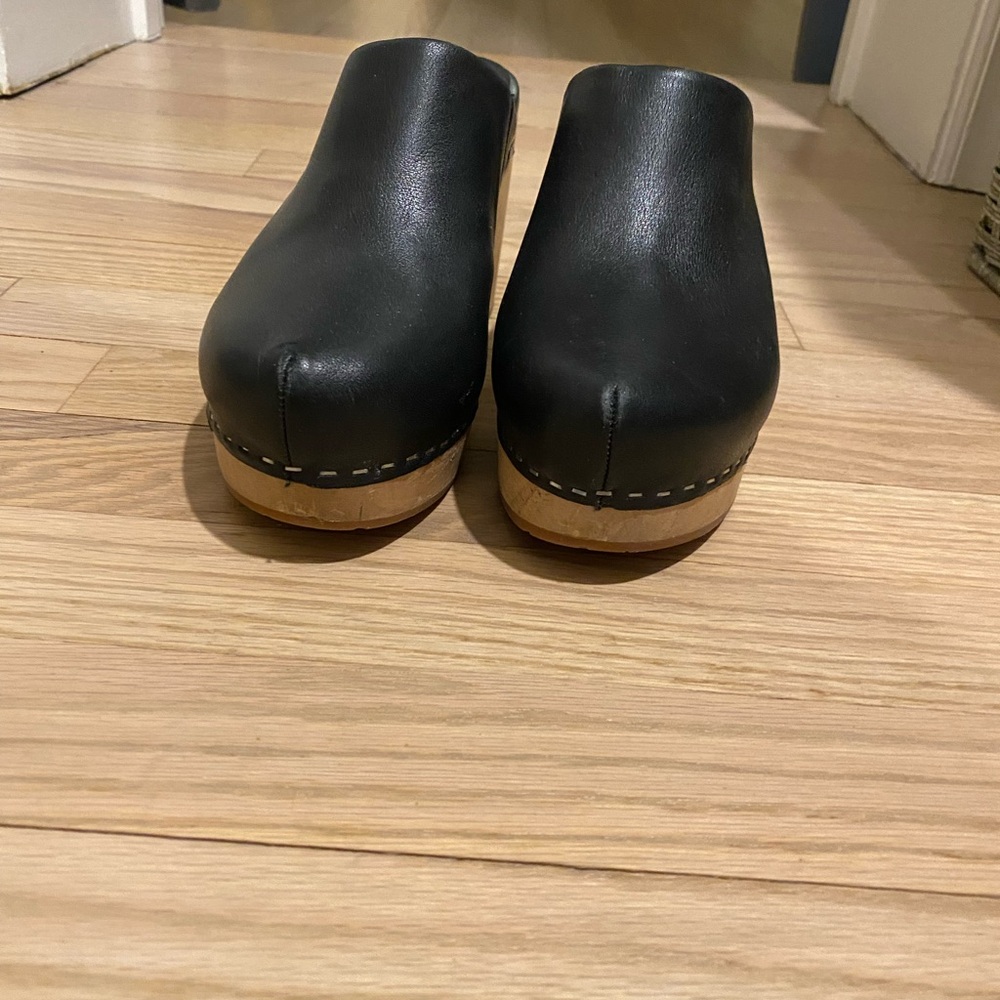 Charlotte Stone Black Leather Clogs